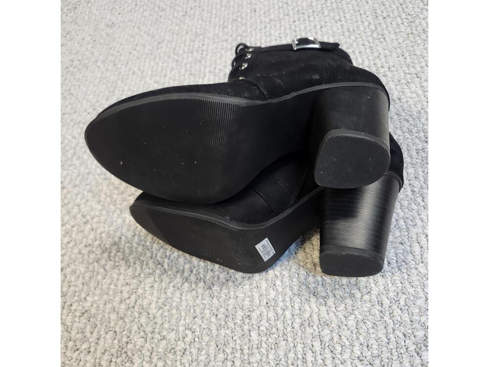 Torrid Black Faux Suede Lace-Up Ankle Boots with Buckle Detail Women's Size 10W - Picture 7 of 13